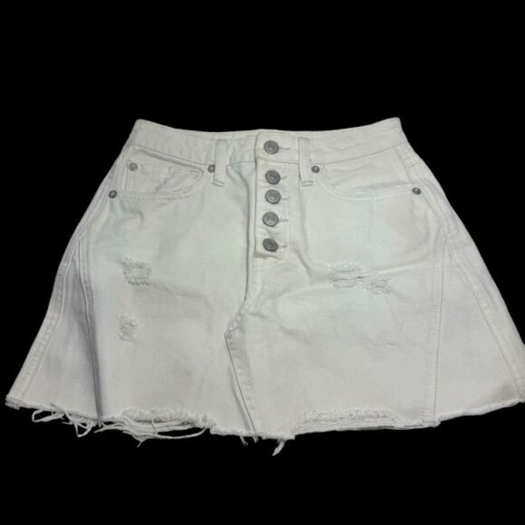 Free People We The Free White Distressed Ripped Denim Button Up White Skirt Sz 2 - Picture 2 of 11